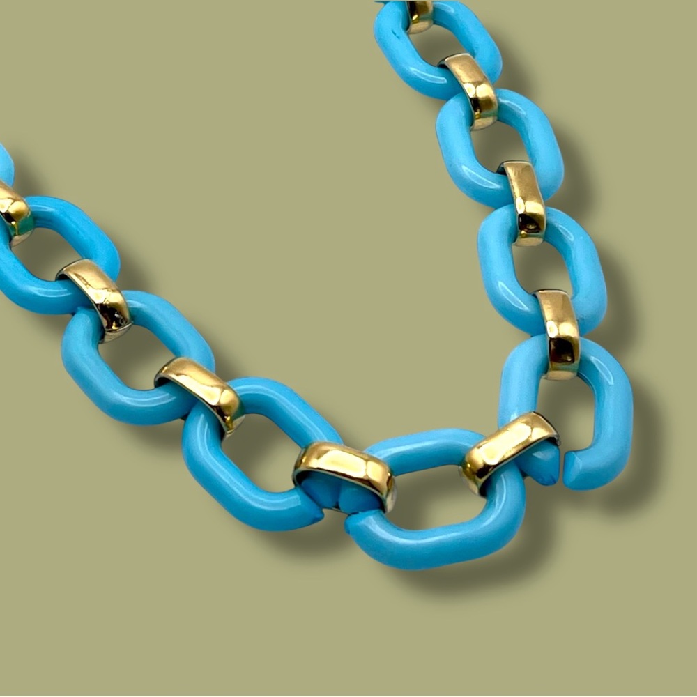 Cute Vintage Aqua Blue Acrylic and Gold Tone Link Chain Necklace - Picture 3 of 14